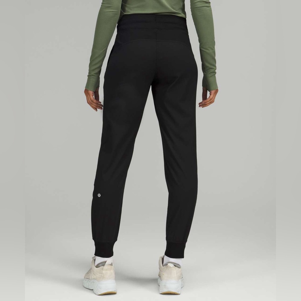 Lululemon Dance Studio Mid-rise Jogger Black Size 10 EUC - Picture 5 of 12